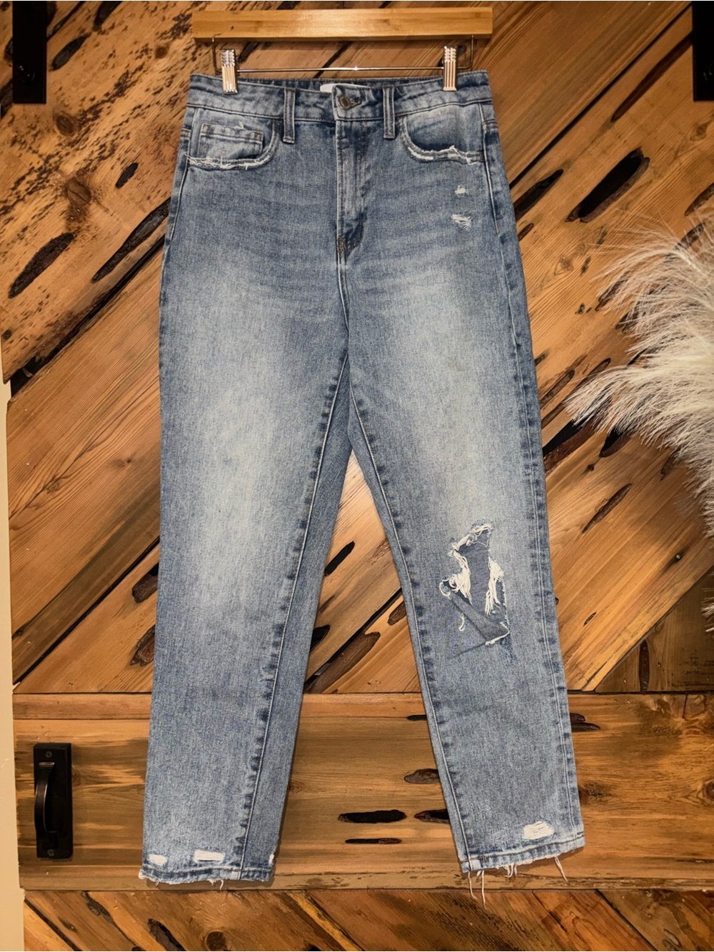 Vervet High-Rise Light Blue Distressed Jeans